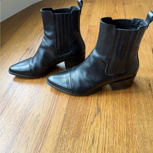 Vagabond Marja Black Leather Boots